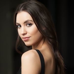 Meet your Posher, Shaynee